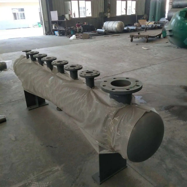 正蓝集分水器